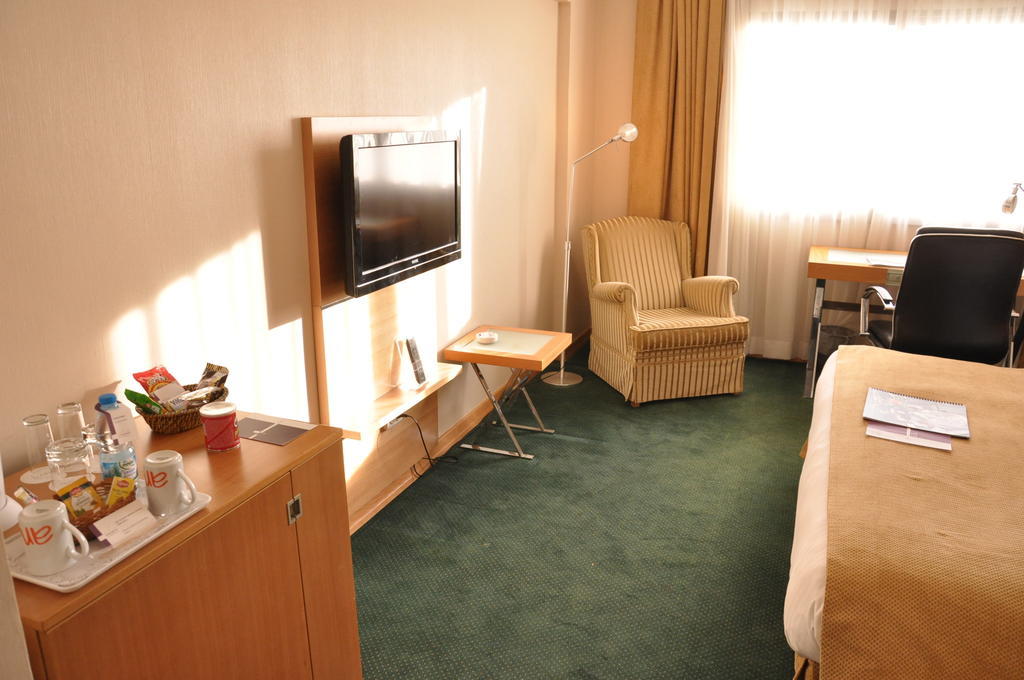 Hotel Anemon Ege 4*