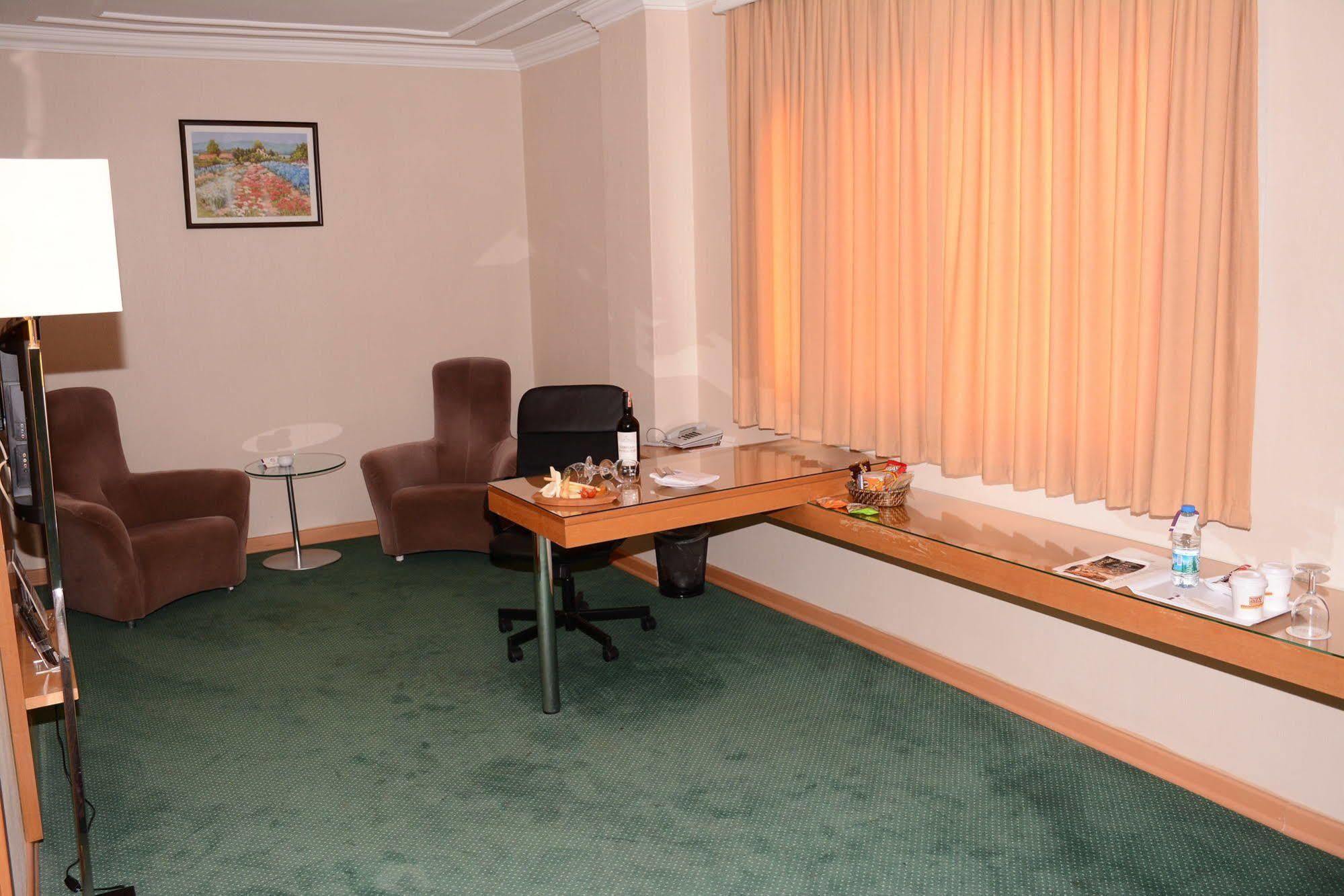 Hotel Anemon Ege